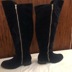 Dark blue suede boots